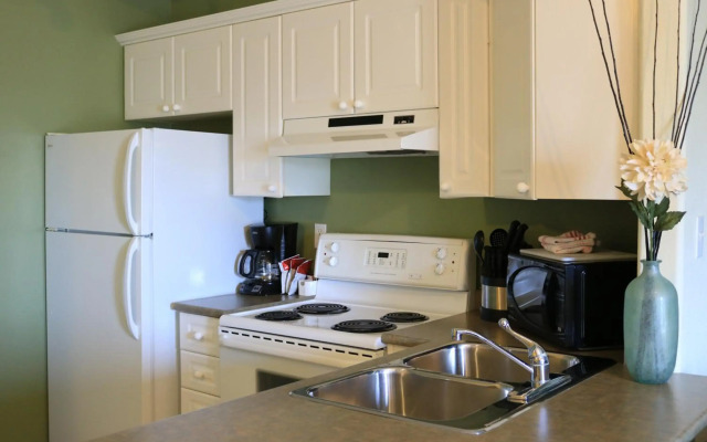 Nomad Hotel and Suites