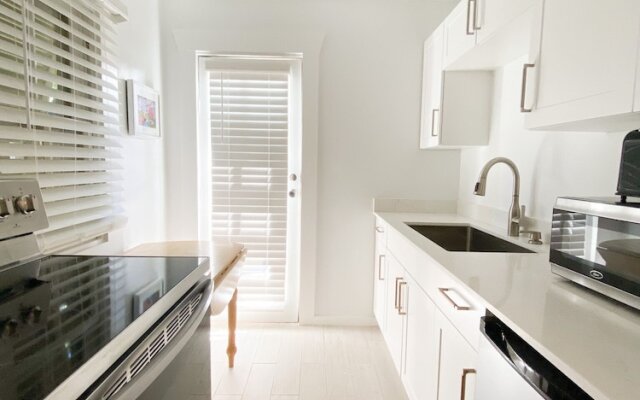 Authors of Key West Guest House