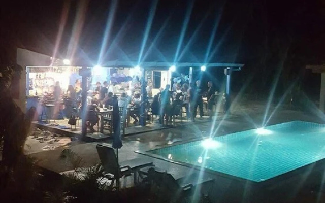 Lanta Lily Resort