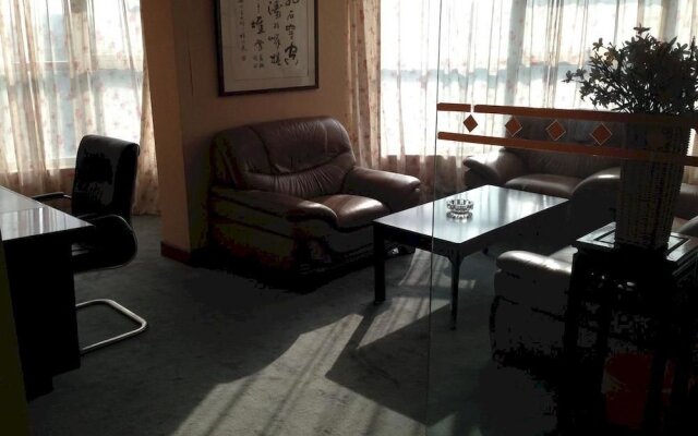 Nanjing Renyun Hotel