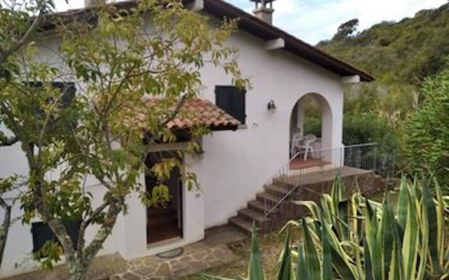 Villa With Garden and Terrace for 8 pax