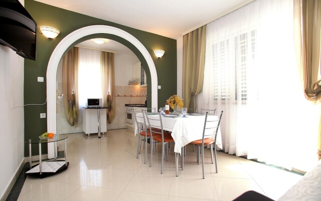 Apartment Ivan / Three Bedroom A1