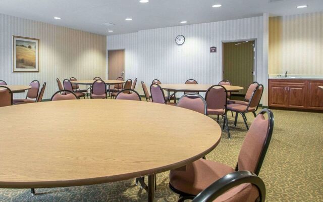 Cobblestone Suites - Ripon
