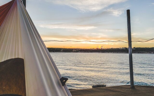 Airstream Houseboat Amazing Lake Travis View