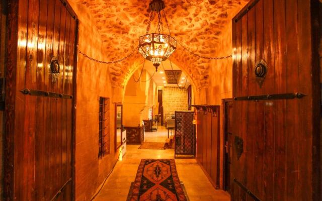 Tughan Hotel