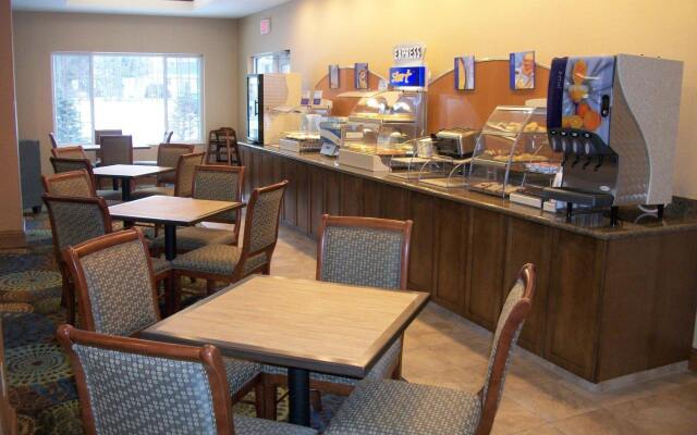 Holiday Inn Express Cortland by IHG