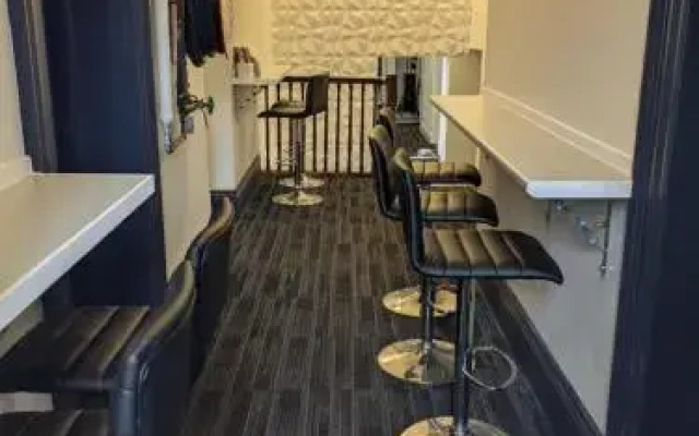 Queen Victoria Hostel