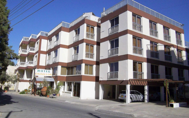 Onisillos Hotel
