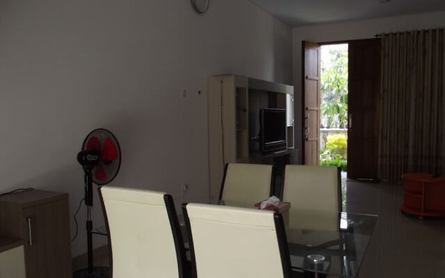 Three Bedrooms House With a Pool