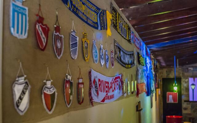 São Jorge Pub Hostel