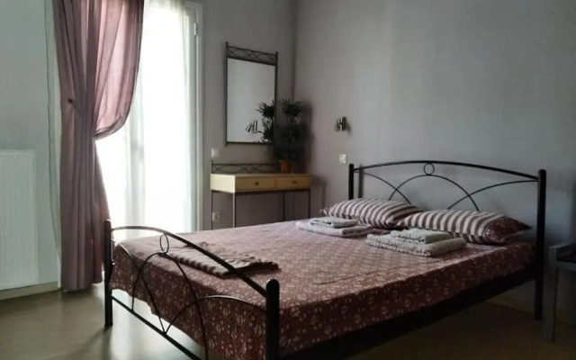Platonos Academy appartment