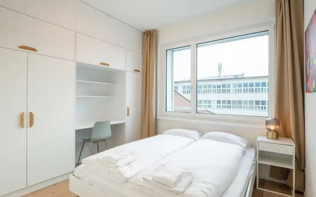 Hitrental Letzigrund Apartments