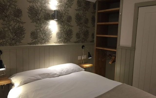 Harbour Guest House