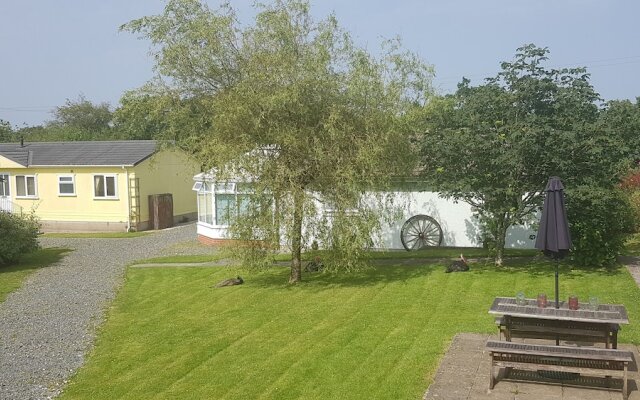 Thornbury Holiday Park