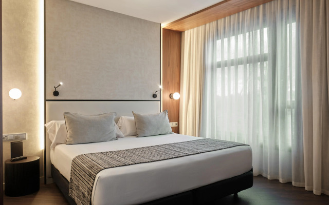 Catalonia Barcelona Plaza