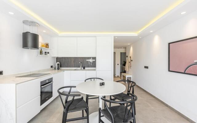 Azahara1 Beautiful apartment frontline golf