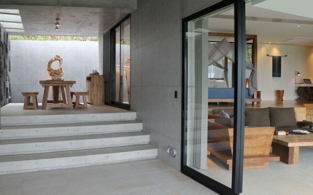 Leceb Sesoko Villa – Guest Rooms – Motobu