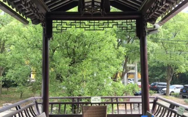 Floral Hotel· Tangli Mountain Hotel(Suzhou Taihu Xishan Scenic Area Store)