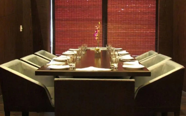 Cocoon Luxury Business Hotel