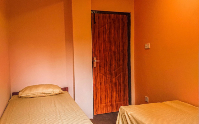 Hotel Backpackers Inn