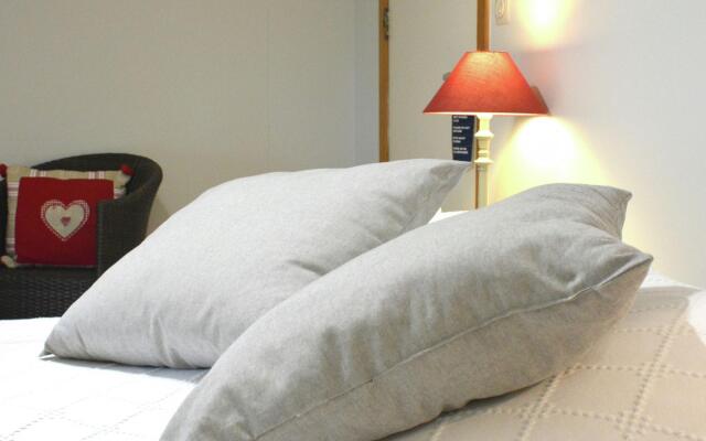 Charming Holiday Home in the Ardennes in Laneuville-au-bois