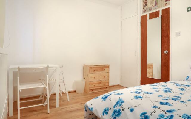 Johnson House Deluxe Double Room