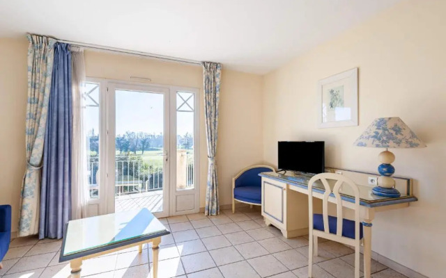 ResidHotel Golf Grand Avignon
