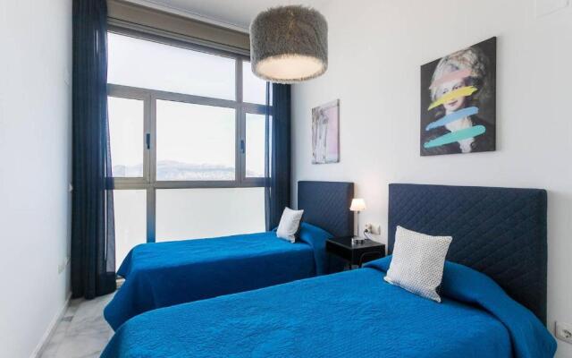 Penthouse VIP with sea views - 42nd floor