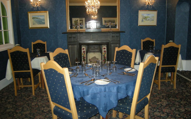 Headlands Hotel