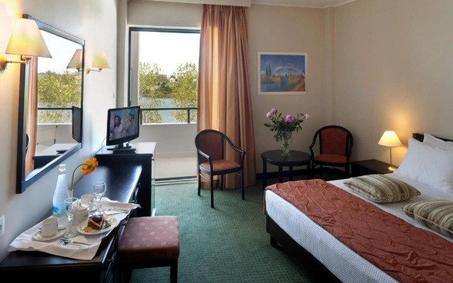 Margarona Royal Hotel