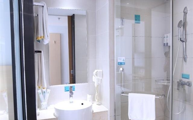 City Comfort Inn Shanglin Longhu Branch