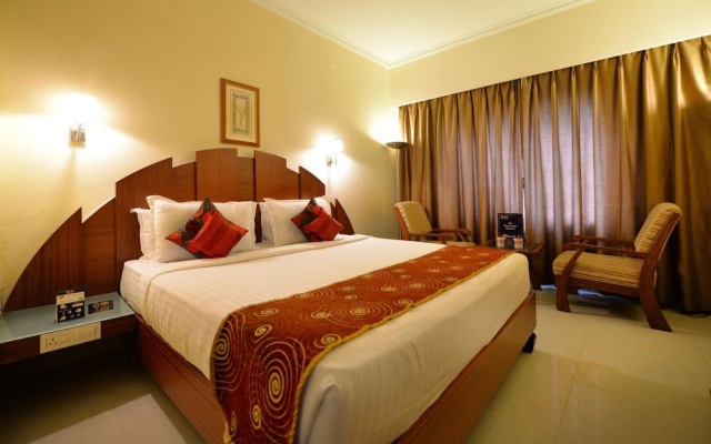 OYO 1701 Hotel NKM's Grand – Guest Rooms – Hyderabad