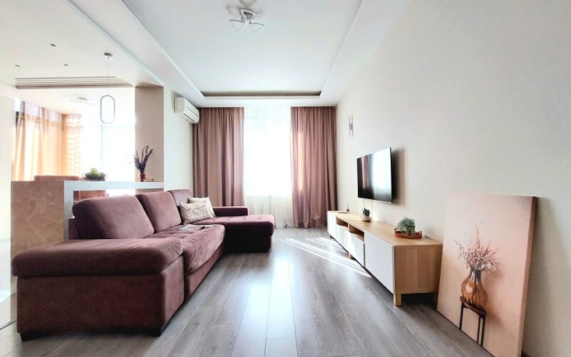 UT Островского 107