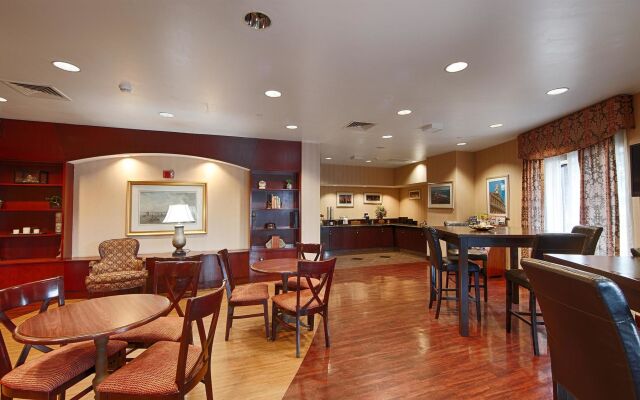 Best Western Plus Boston Hotel