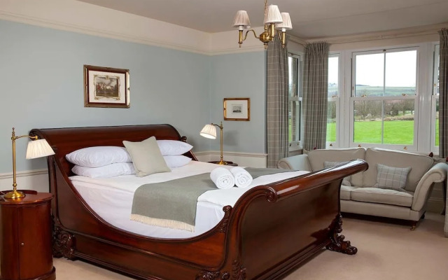 Burythorpe House