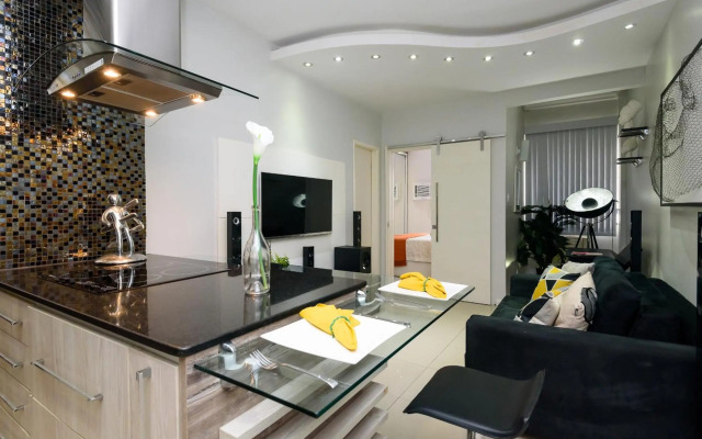 Pineapples BC101 - Estiloso apartamento em Copacabana