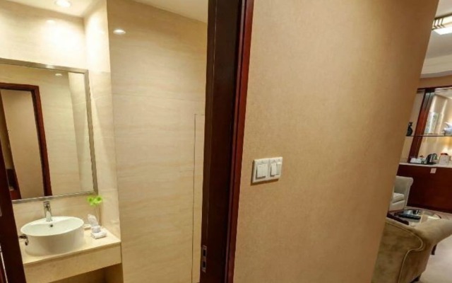 Shenzhen Donghua Jiayue Hotel