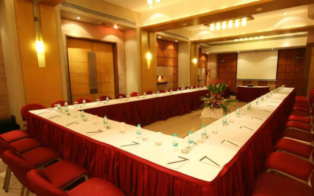 Krishna Palace Hotel