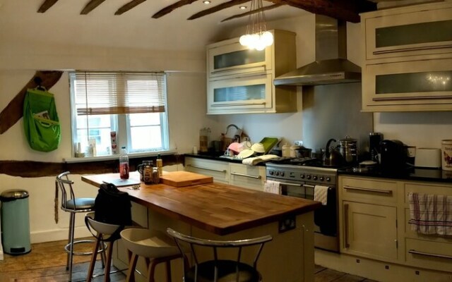 4bedhouse/leominster/hiking/castles/sleeps7/wifi