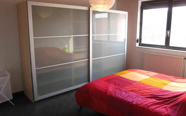 Le Jonruelle 2 Br Apartment 5Th Floor Private Parking Space Zea 39153