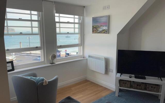 Apartment - Centre of Swanage Stunning Sea Views
