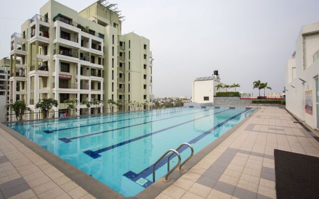 OYO 10881 Hotel Club 29