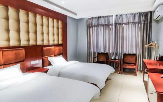 Fuyuan Business Hotel