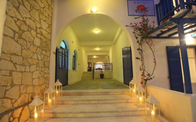 Paros Inn Seafront