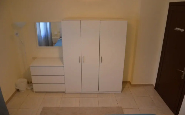Arman Hotel Suites
