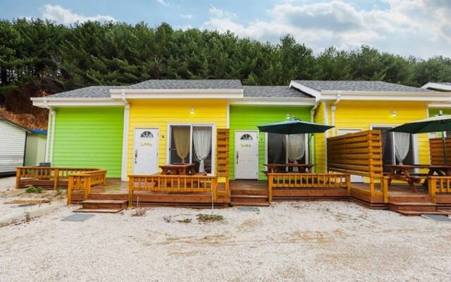 Pocheon Lemon Tree Pension