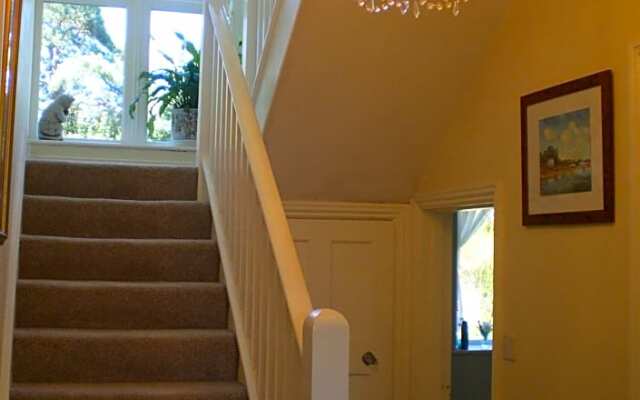Heatherdene House