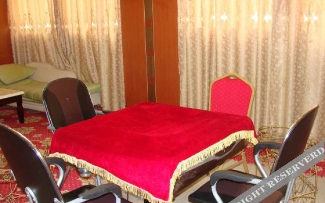 Teng Long Hotel