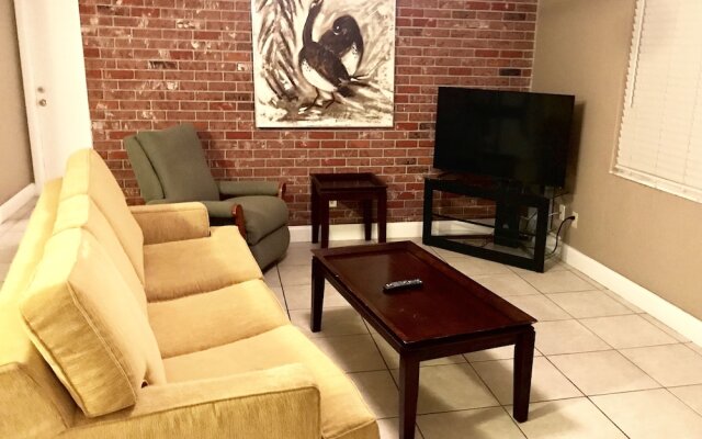 Island Cay Hotel - Clearwater Beach