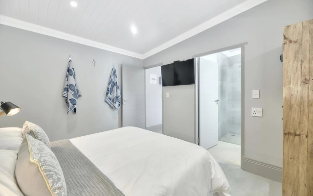 RipTide Apartment on 28 Main Road Struisbaai